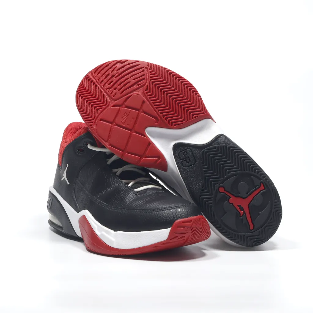 Air Jordan Max Aura 3 High-Top Sneakers Leather Black Color For Women