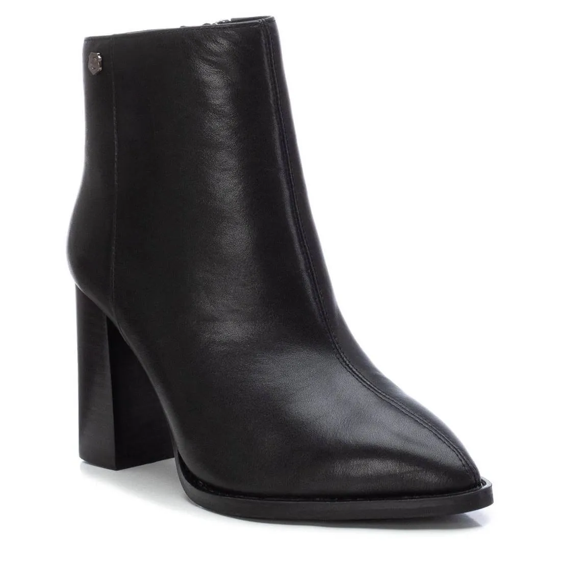 Carmela Black High Heeled Pointed Toe Boots