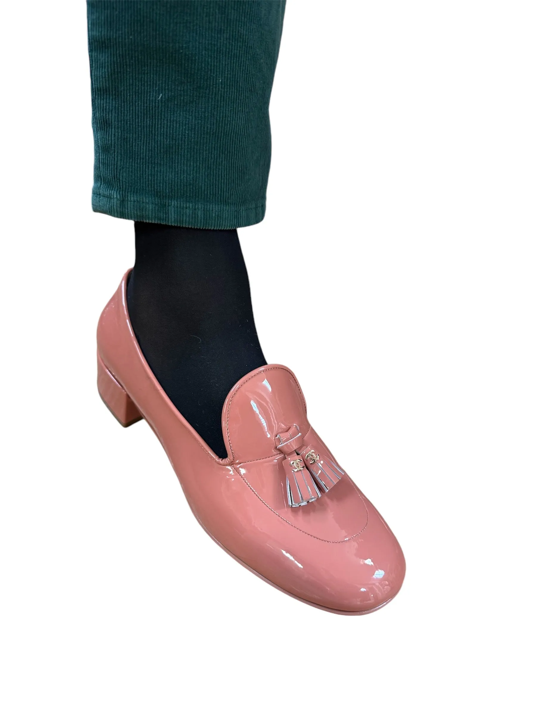 CHANEL 17P Patent Leather Tassel Moccasin Loafer Pumps Size 11