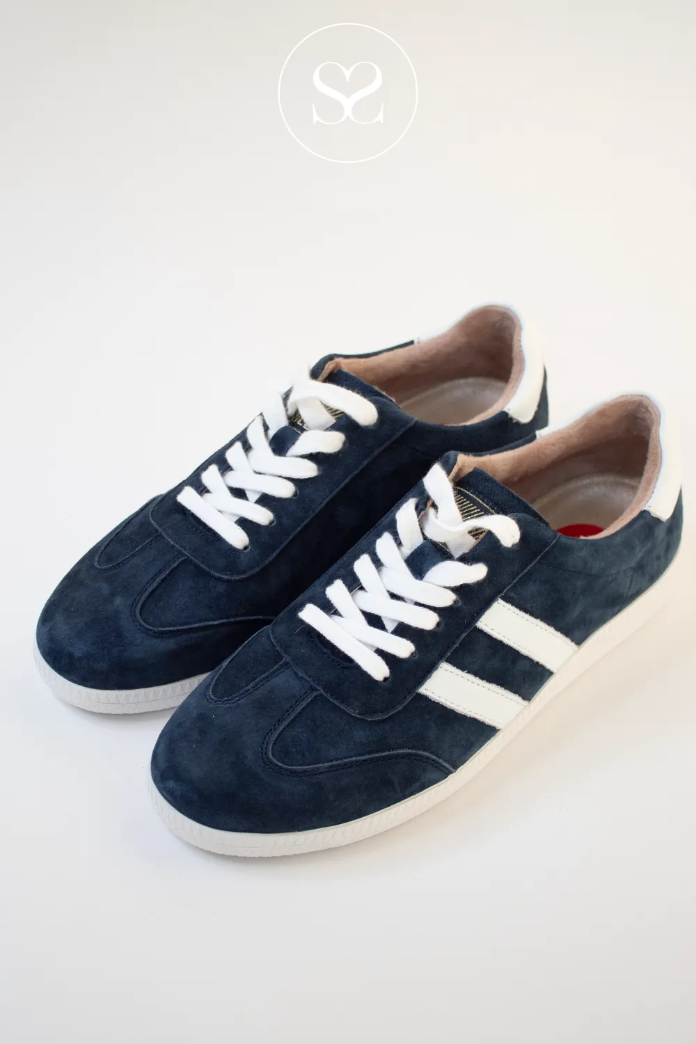 DRILLEYS FIFTY THREE NAVY/WHITE LOW PROFILE TRAINERS