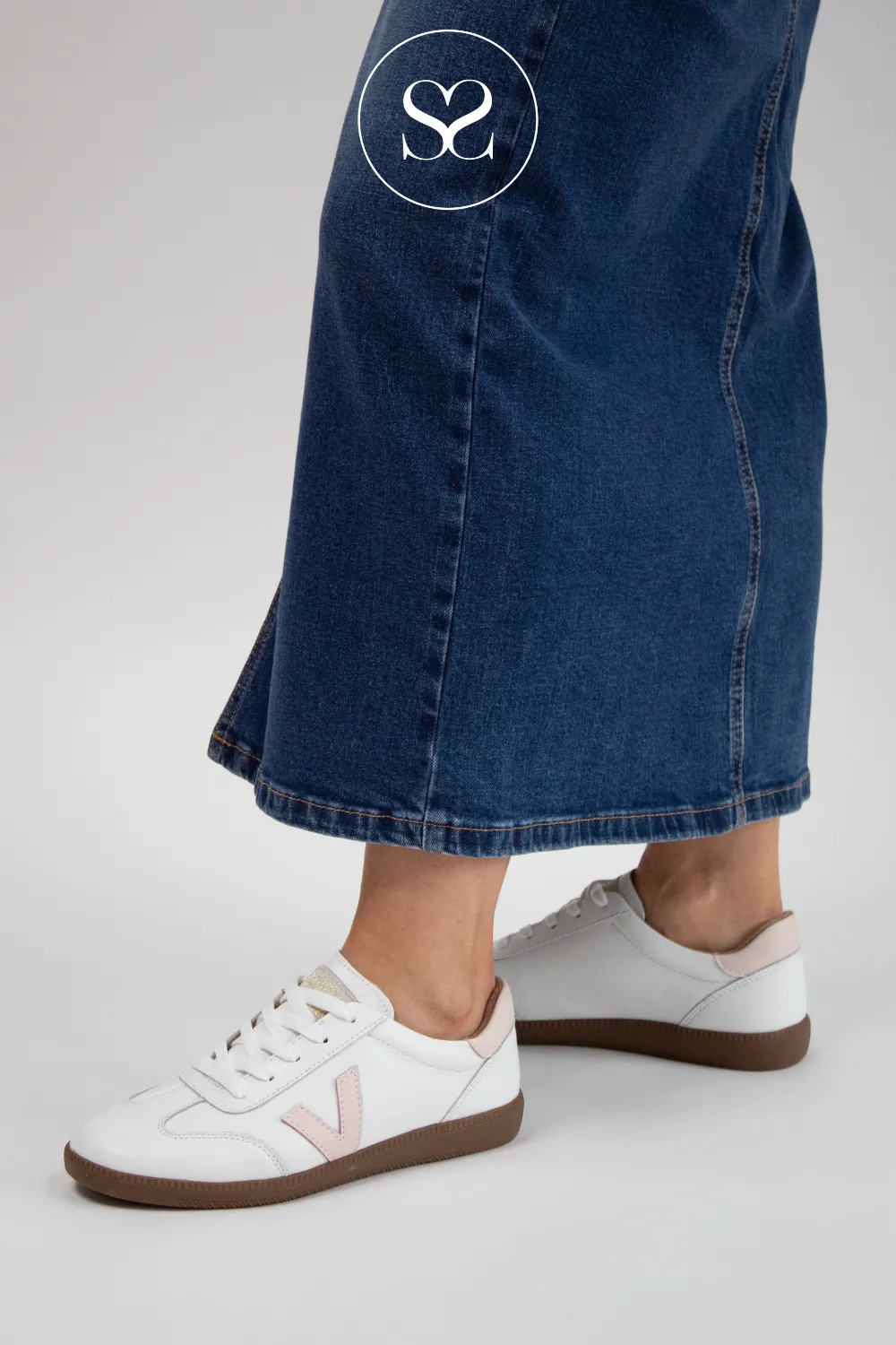 DRILLEYS SEVENTY WHITE/NUDE LOW PROFILE TRAINERS