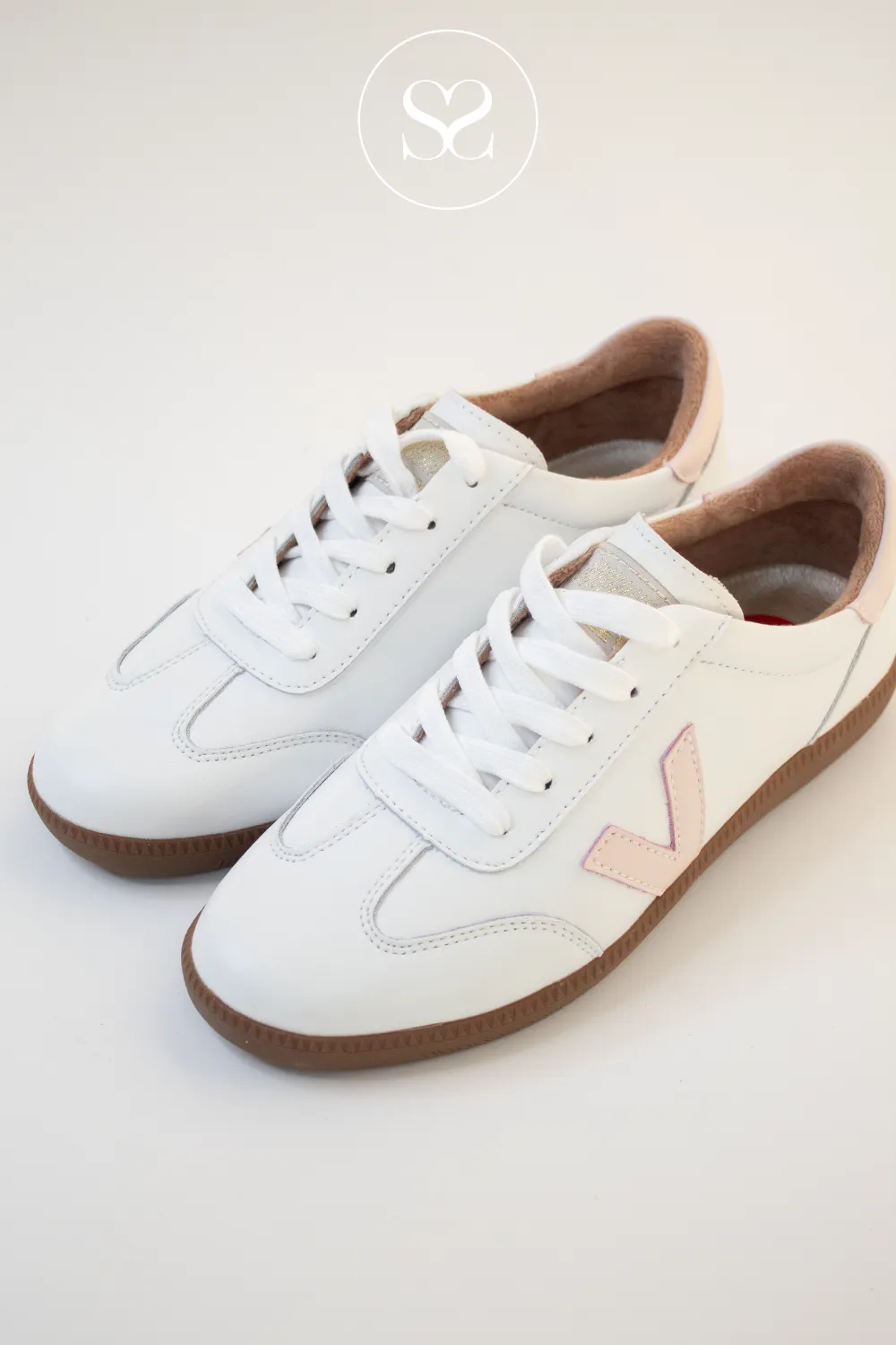 DRILLEYS SEVENTY WHITE/NUDE LOW PROFILE TRAINERS