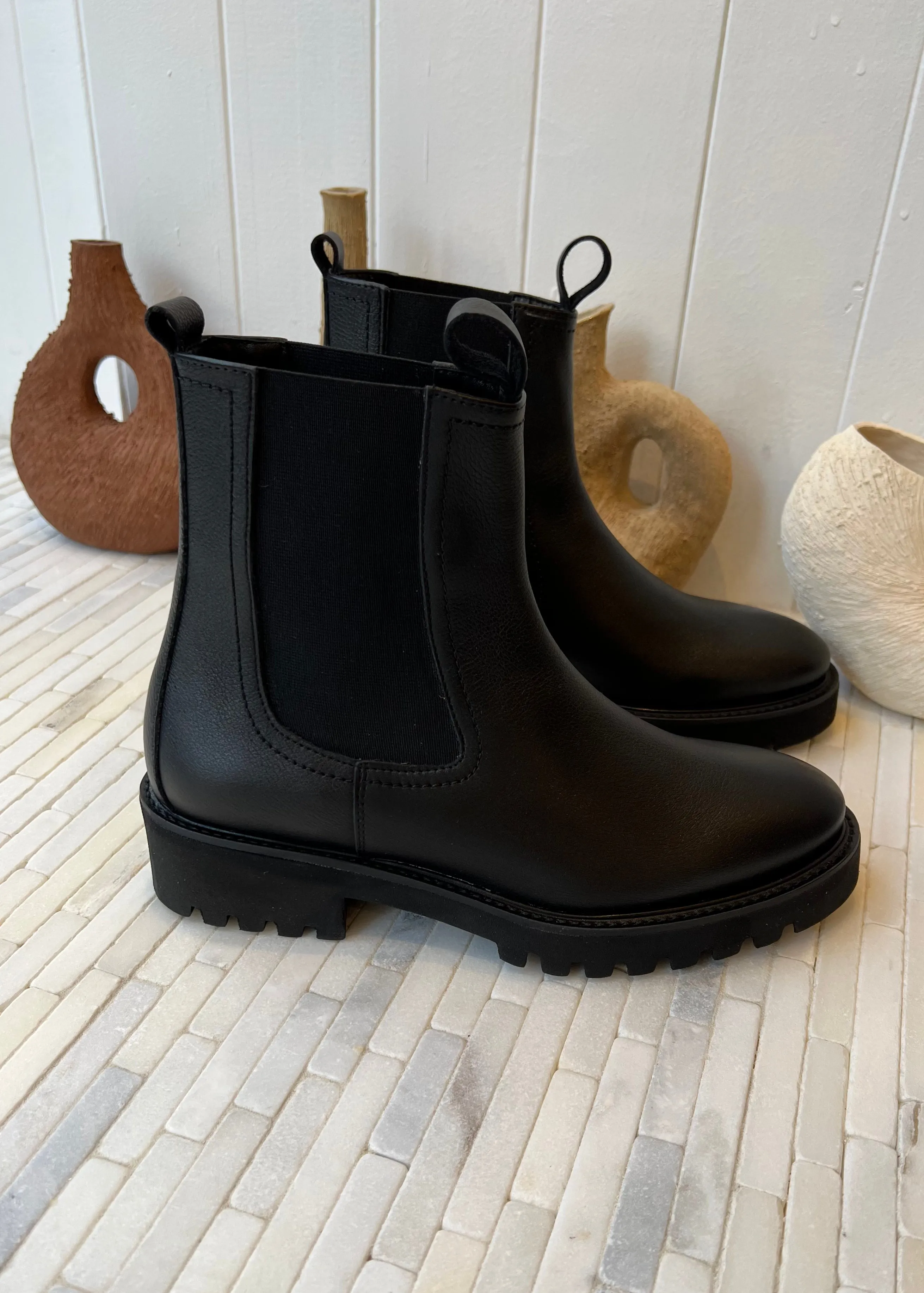 Marta Chelsea Boot in Black Leather