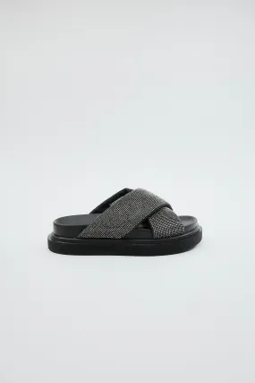 Meliana Black