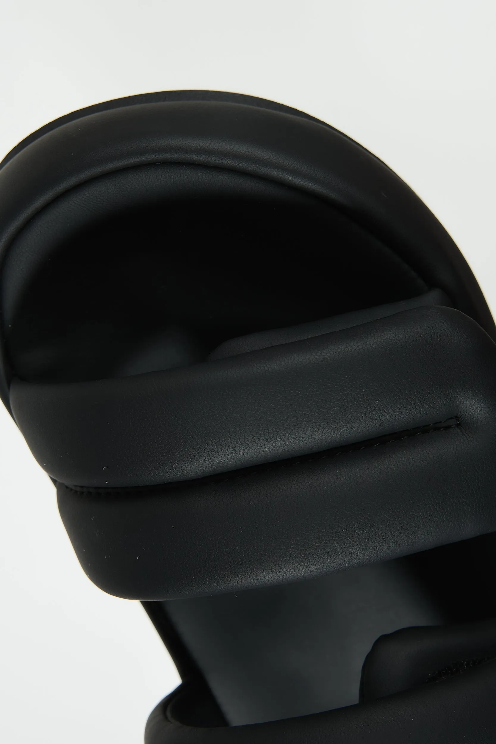 Niceole Black