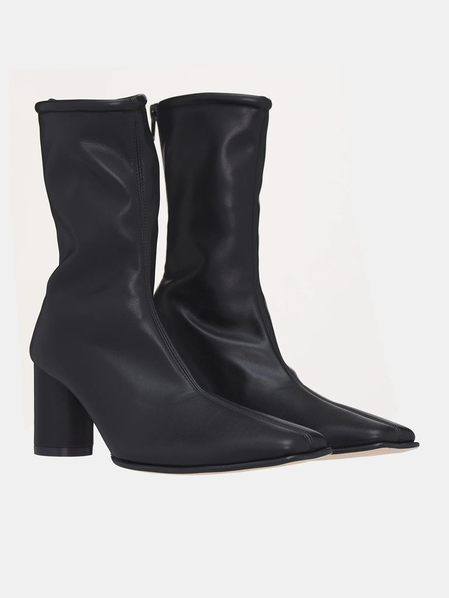 Pointed Slim Boots (S66WU0120-P7973-BLACK)