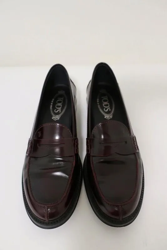 Tod's Penny Loafers Burgundy Glossy Leather Size 37.5 Slip-On Flats